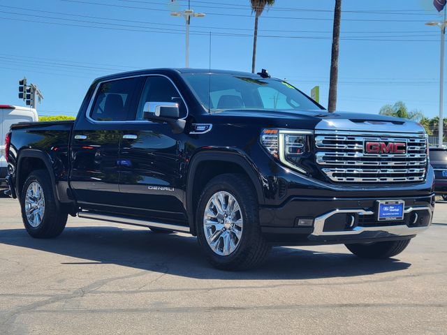Used 2023 GMC Sierra 1500 Denali w/ Technology Package AWD/4WD image 32