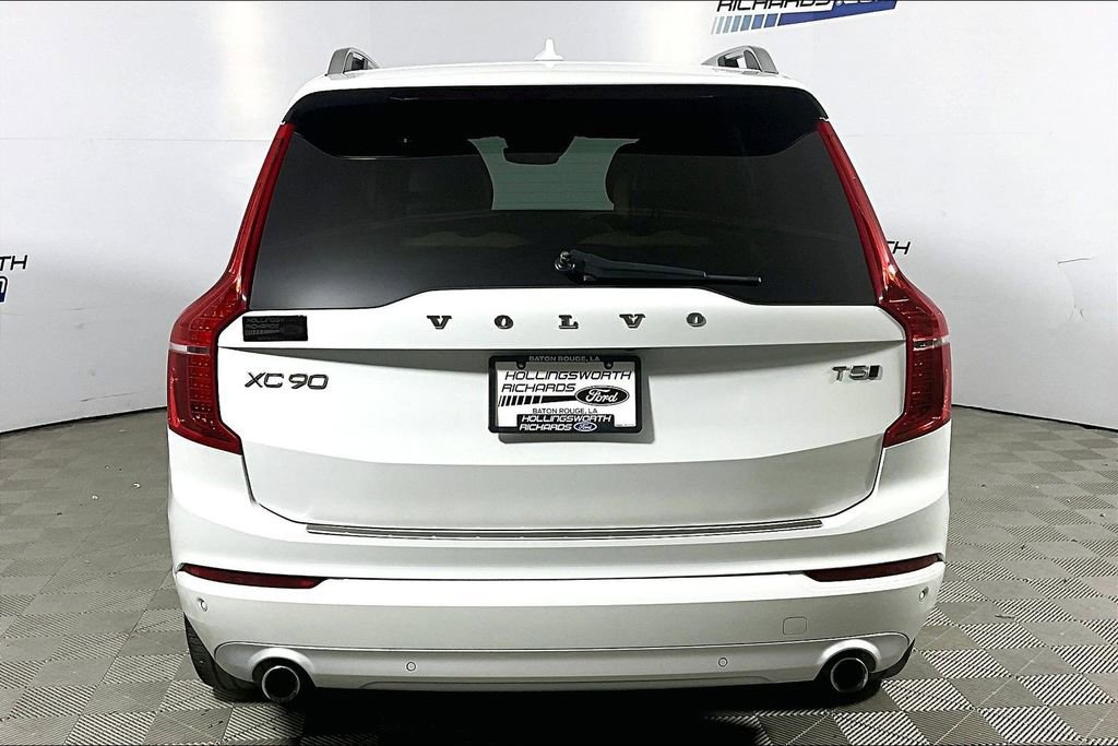 Used 2018 Volvo XC90 T5 Momentum w/ Convenience Package AWD/4WD image 4