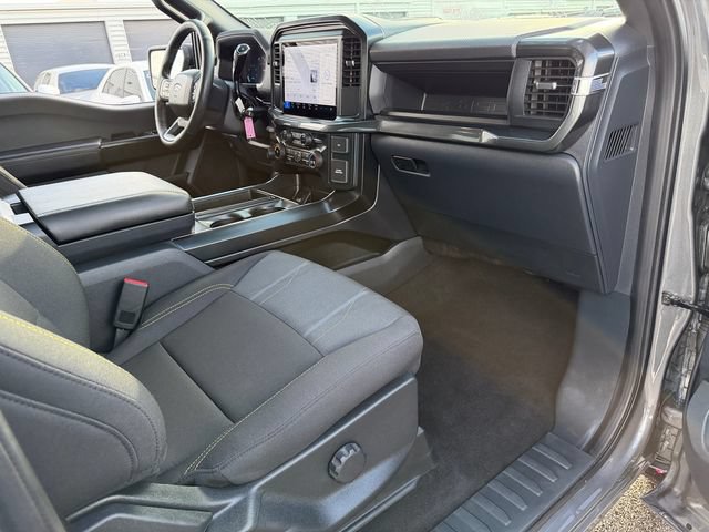 Certified 2025 Ford F150 STX w/ Equipment Group 200A AWD/4WD image 18