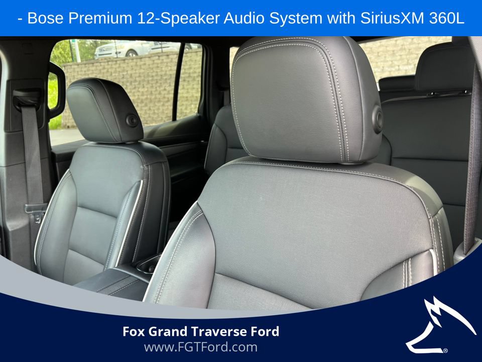 Used 2025 Buick Enclave Preferred AWD/4WD image 11