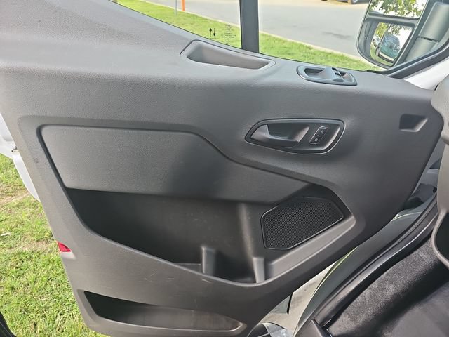 Certified 2025 Ford Transit 250 Low Roof w/ Exterior Upgrade Package RWD image 11