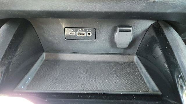 Used 2024 Nissan Altima 2.5 SV FWD image 14