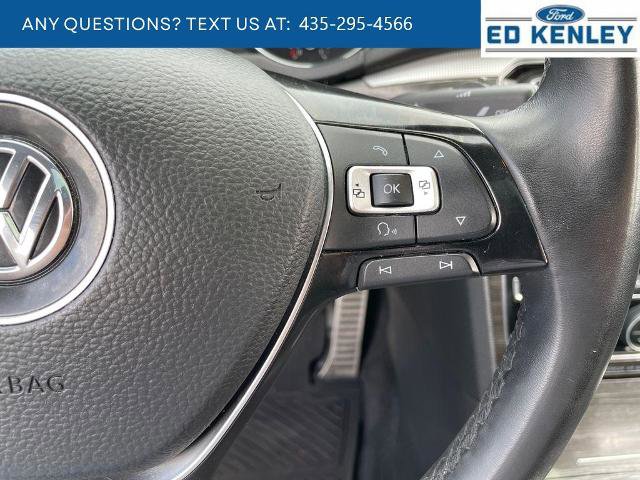 Used 2018 Volkswagen Passat 2.0T SEL Premium FWD image 17