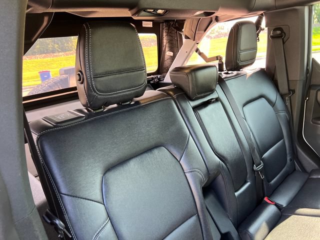 Certified 2025 Ford Bronco Badlands AWD/4WD image 33