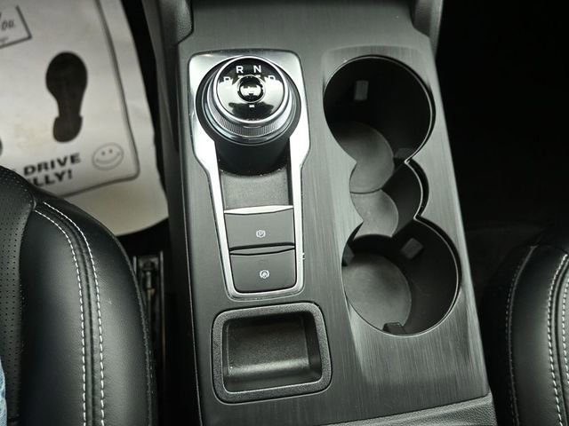 Certified 2025 Ford Escape Platinum AWD/4WD image 34