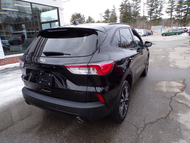 Certified 2022 Ford Escape SEL w/ SEL Stealth AWD Package image 10