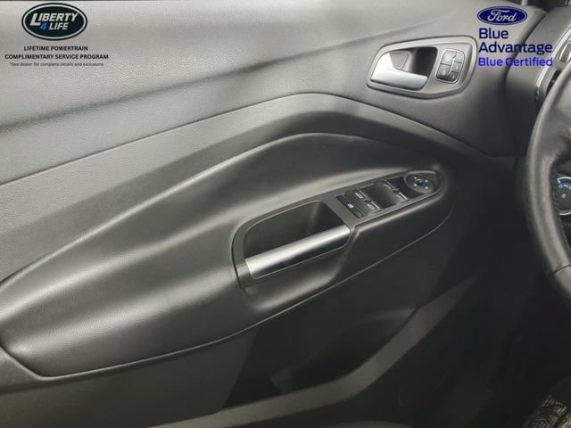 Certified 2019 Ford Escape Titanium AWD/4WD image 34