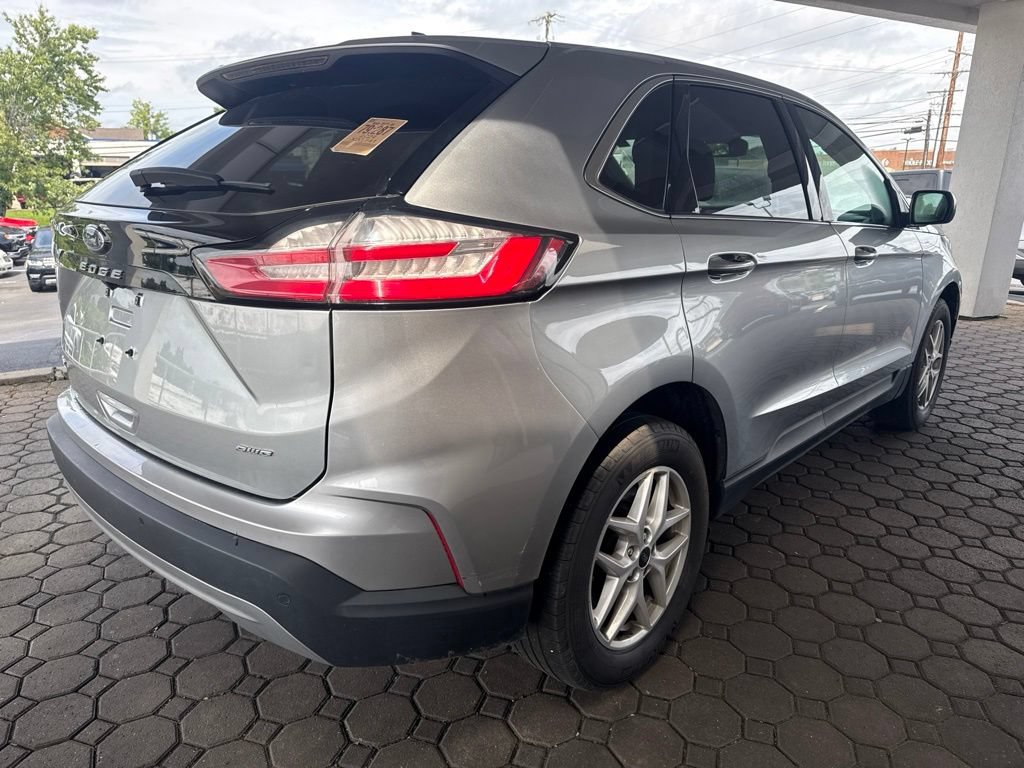 Certified 2024 Ford Edge SEL w/ Convenience Package AWD/4WD image 6