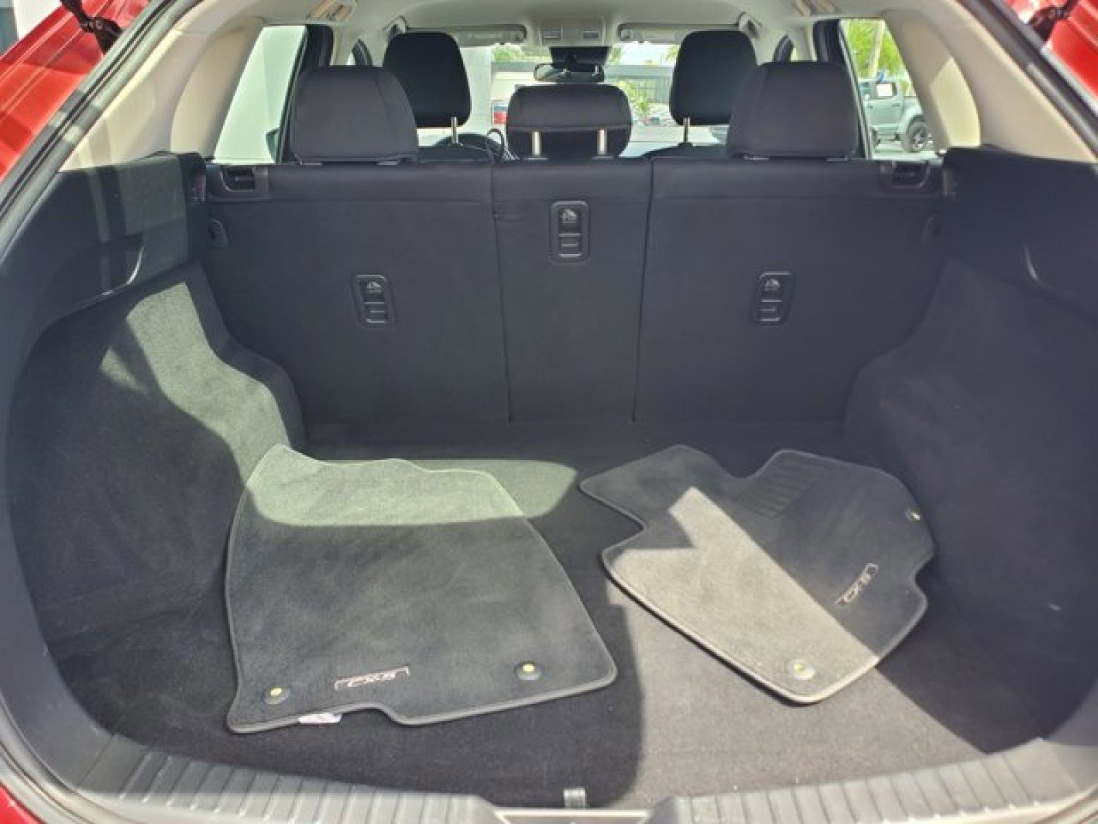 Used 2019 MAZDA CX-5 Sport image 8