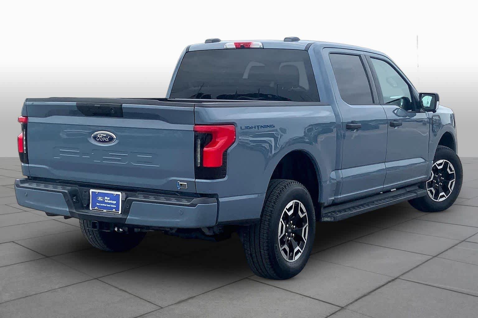 Certified 2023 Ford F150 Lightning XLT AWD/4WD image 12