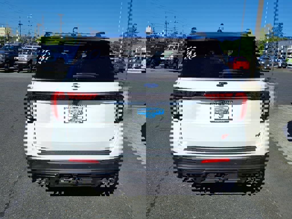 Certified 2025 Ford Explorer ST image 7