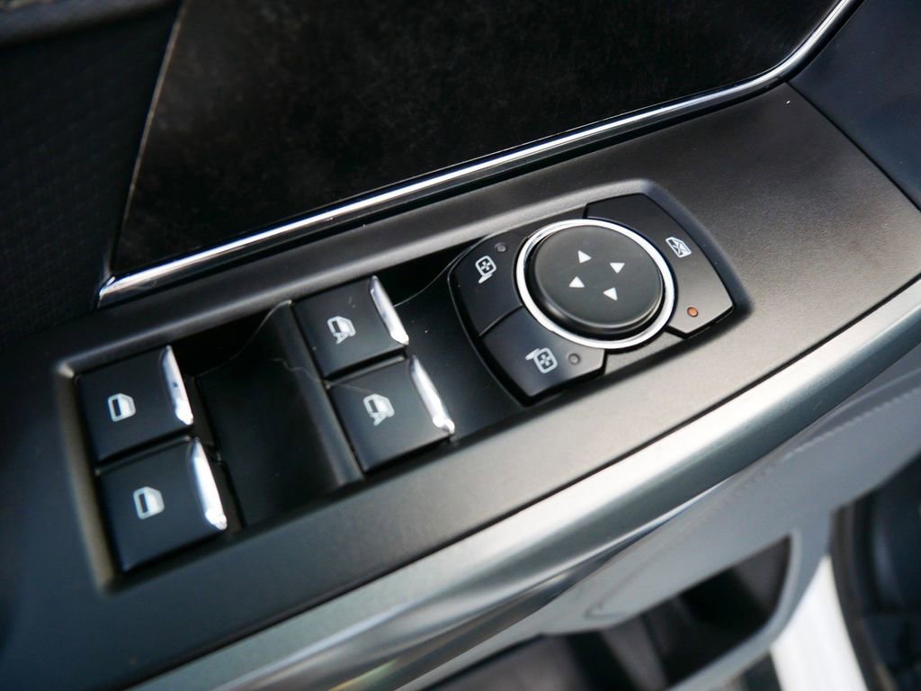 Certified 2022 Ford F150 XLT w/ Equipment Group 302A High image 10