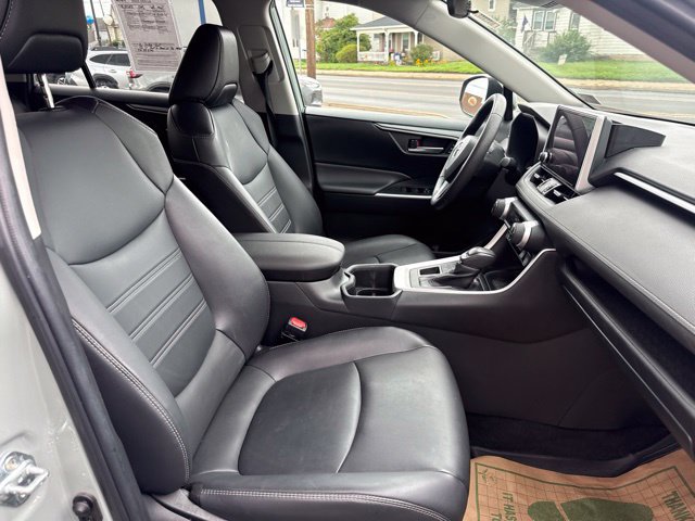 Used 2023 Toyota RAV4 XLE Premium AWD/4WD image 30