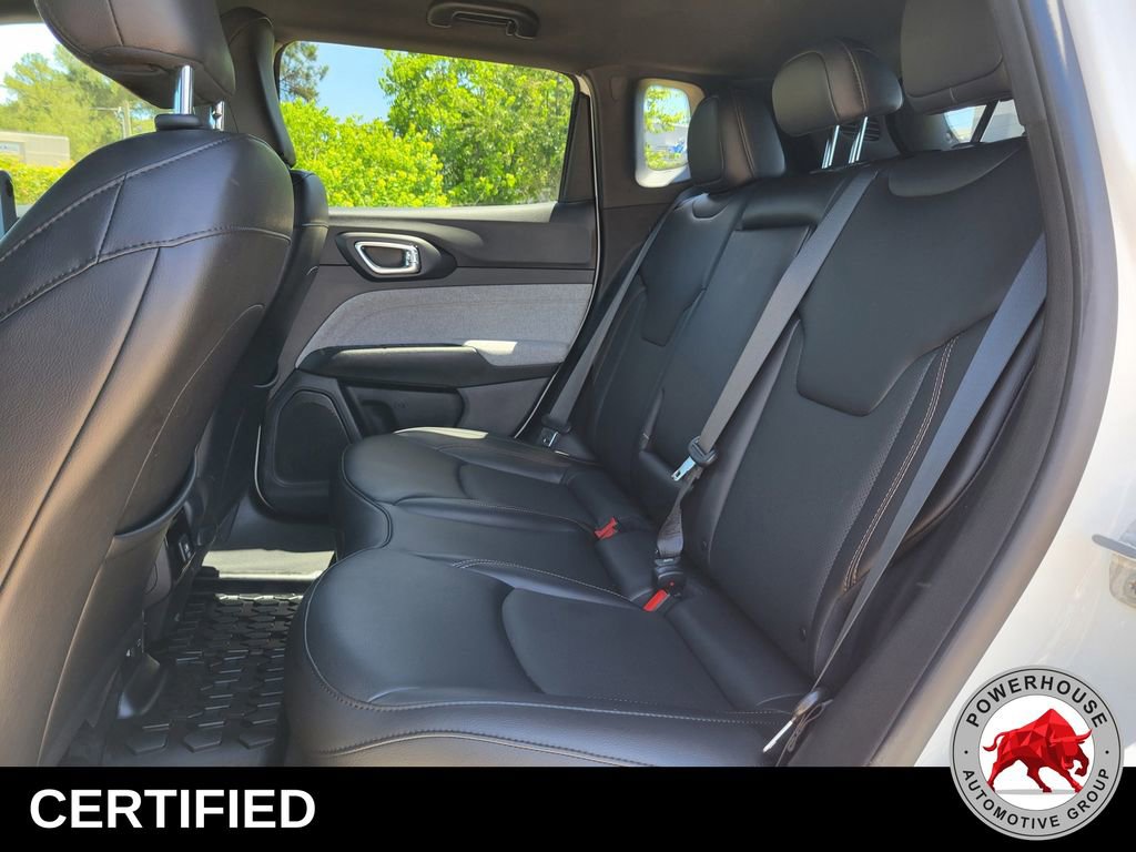 Used 2023 Jeep Compass Latitude AWD/4WD image 16