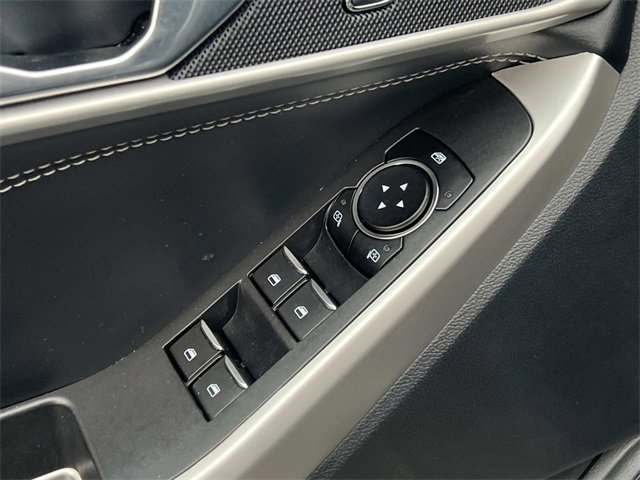 Certified 2022 Ford Explorer XLT w/ Equipment Group 202A image 19