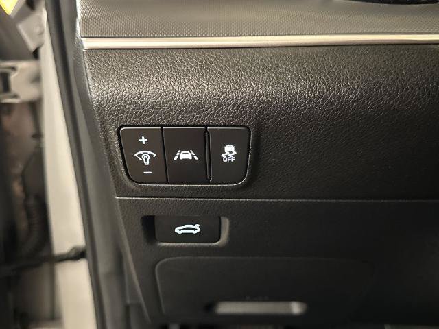 Used 2023 Kia K5 GT-Line w/ GT-Line Premium Package FWD image 18