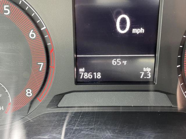 Used 2019 Volkswagen Jetta R-Line image 9