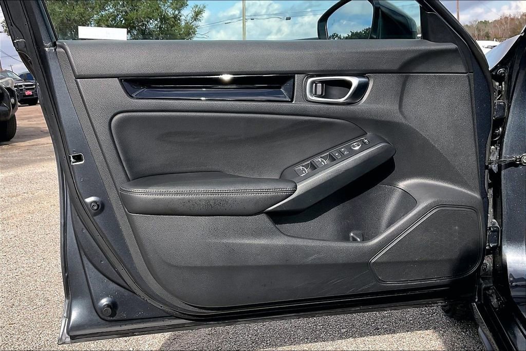 Used 2024 Honda Civic EX-L image 17