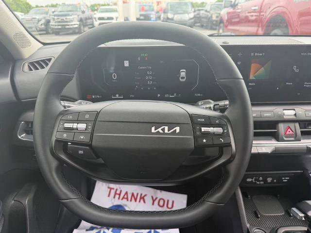 Used 2025 Kia K4 EX FWD image 15