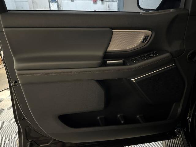 Certified 2025 Ford Expedition Active RWD image 17