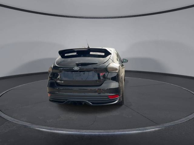 Certified 2018 Ford Focus ST w/ Equipment Group 402A FWD image 7