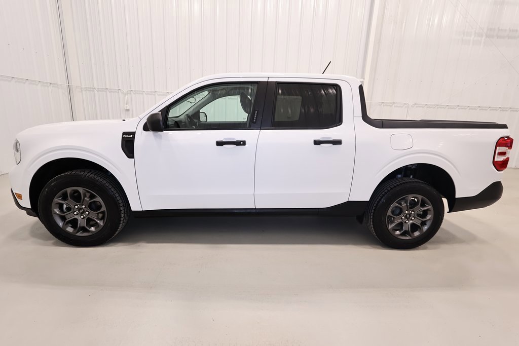 Certified 2023 Ford Maverick XLT image 2