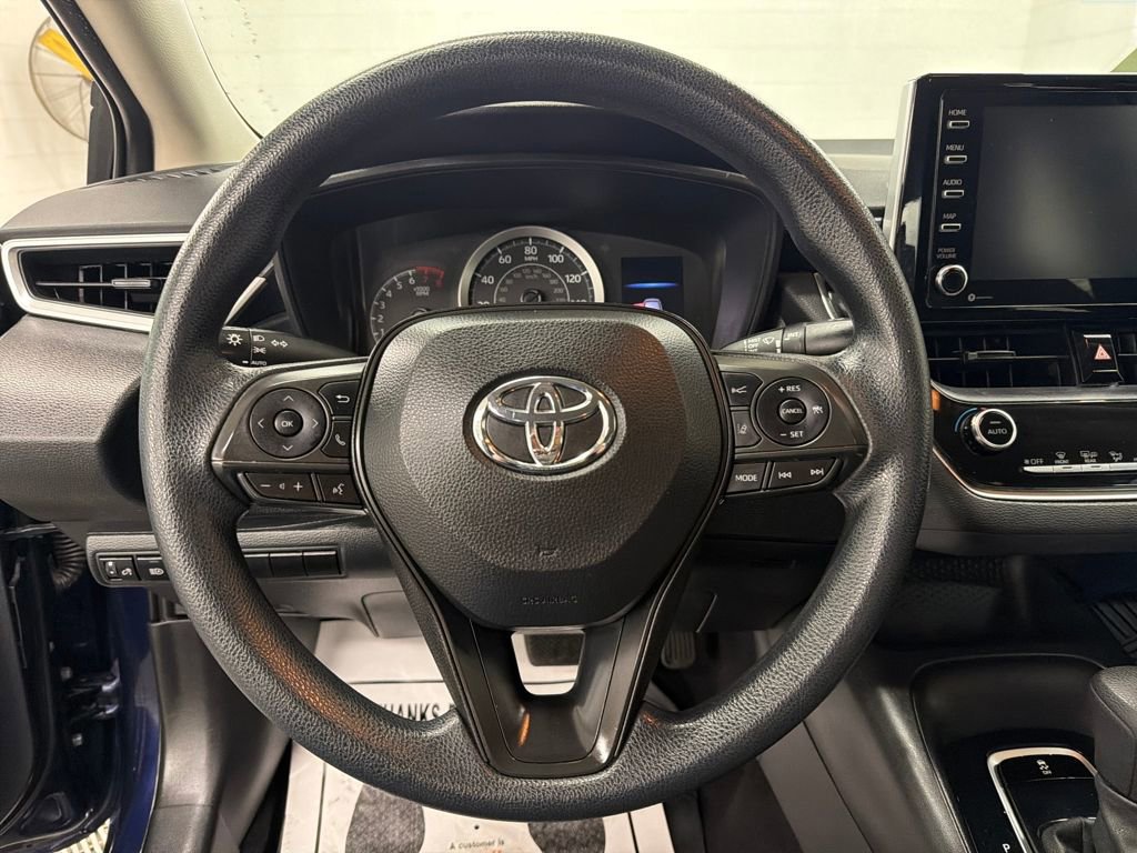 Used 2021 Toyota Corolla LE image 17