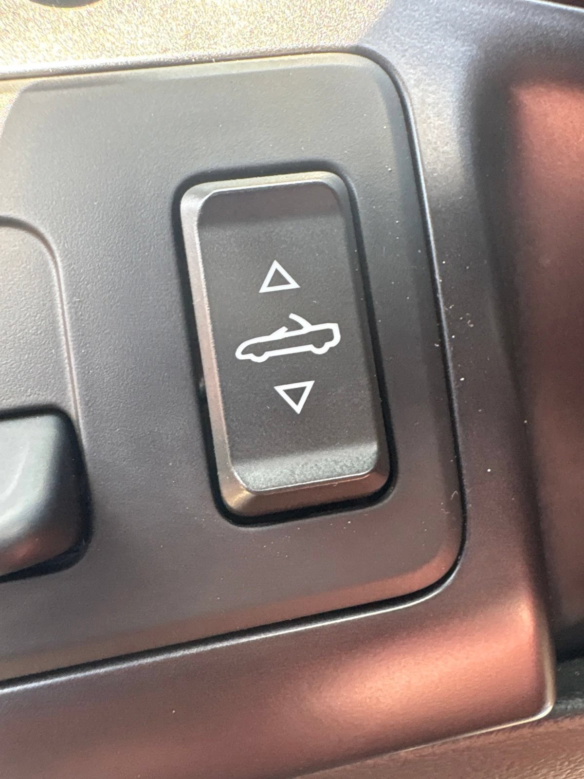 Used 2019 Chevrolet Corvette Stingray Convertible RWD image 27