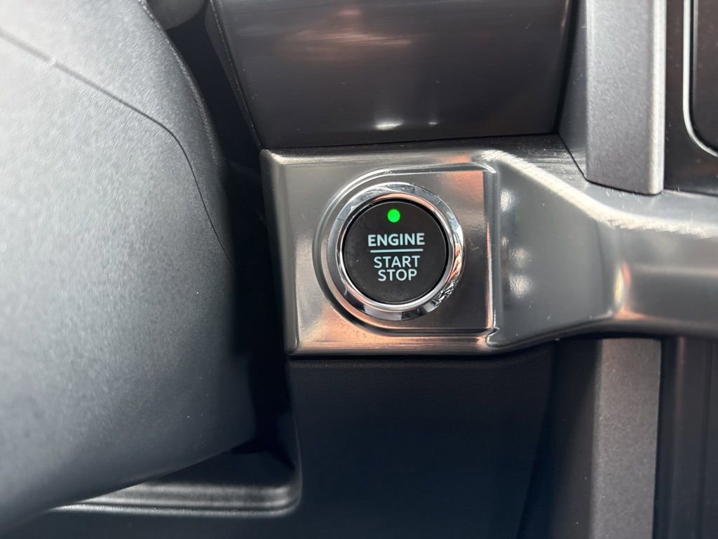 Certified 2023 Ford F150 Lariat image 38