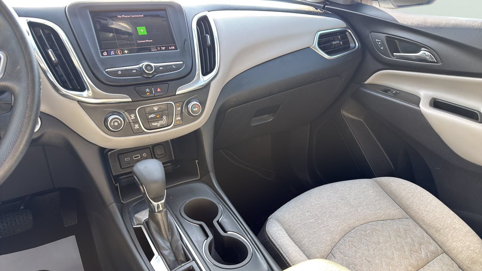 Used 2024 Chevrolet Equinox LS w/ LS Convenience Package FWD image 20