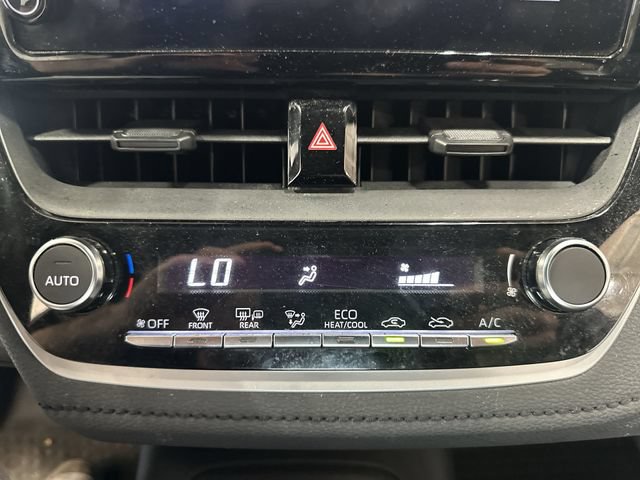 Used 2023 Toyota Corolla SE w/ SE Package AWD/4WD image 21