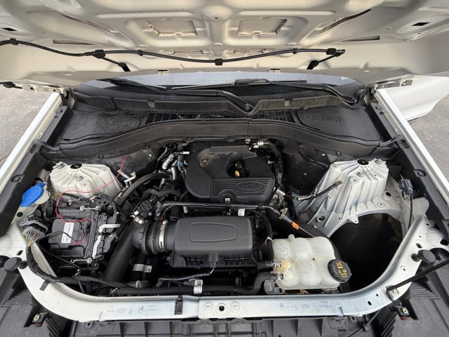 Certified 2020 Ford Explorer XLT w/ Equipment Group 202A image 29