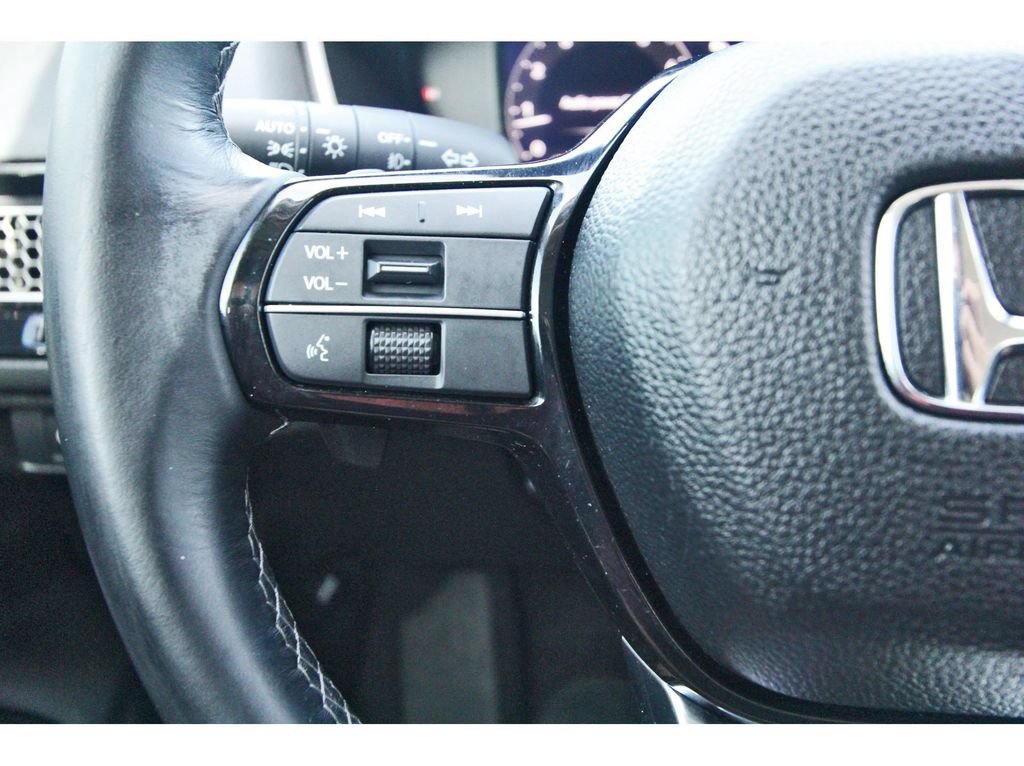 Used 2022 Honda Civic Touring image 18