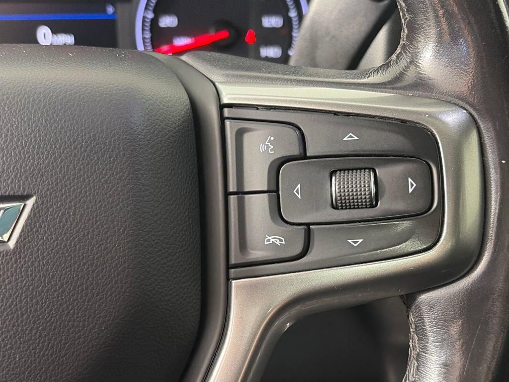 Used 2021 Chevrolet Silverado 1500 LT Trail Boss w/ Convenience Package II AWD/4WD image 18
