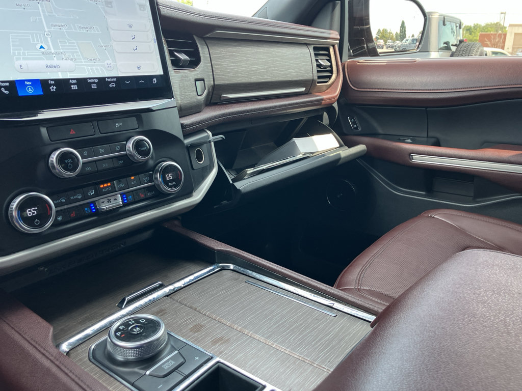 Certified 2022 Ford Expedition Limited RWD image 24