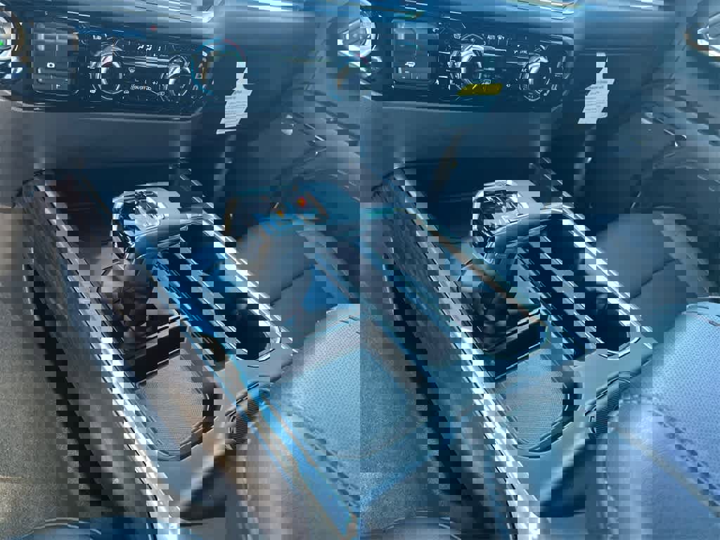 Used 2024 GMC Sierra 1500 SLT w/ SLT Premium Plus Package image 29