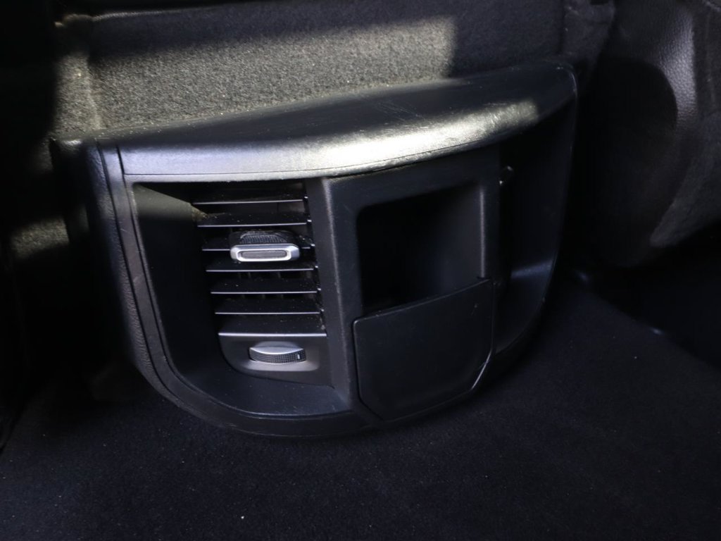 Used 2024 RAM 3500 SLT w/ Quick Order Package 2YG SLT AWD/4WD image 9