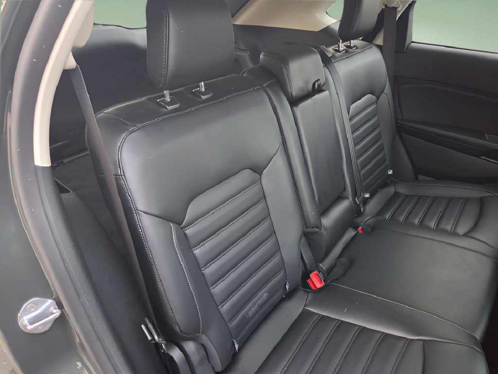 Certified 2024 Ford Edge SEL w/ Convenience Package AWD/4WD image 24