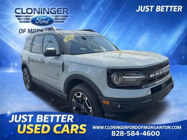 Certified 2023 Ford Bronco Sport Outer Banks w/ Tech Package AWD/4WD image 1