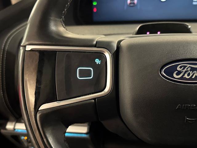 Certified 2025 Ford Expedition Platinum AWD/4WD image 23