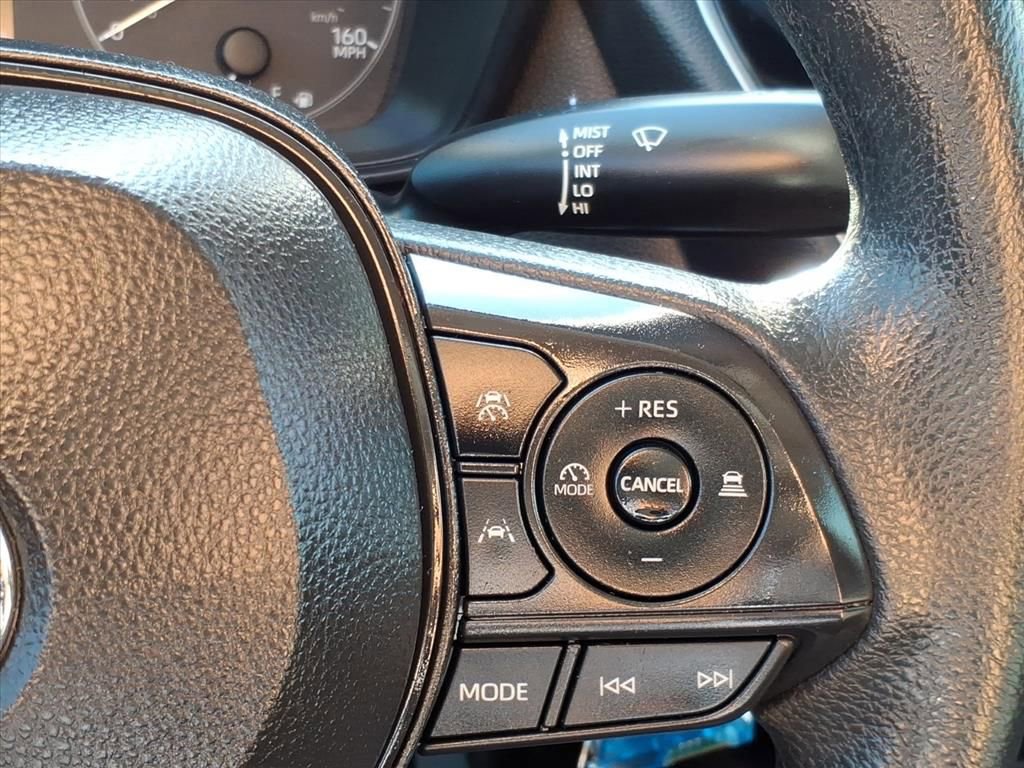 Used 2023 Toyota Corolla LE image 26