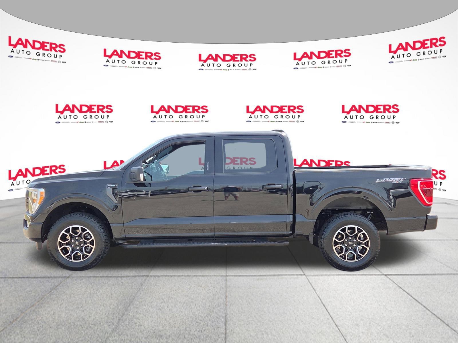 Certified 2021 Ford F150 XLT w/ Equipment Group 302A High image 2