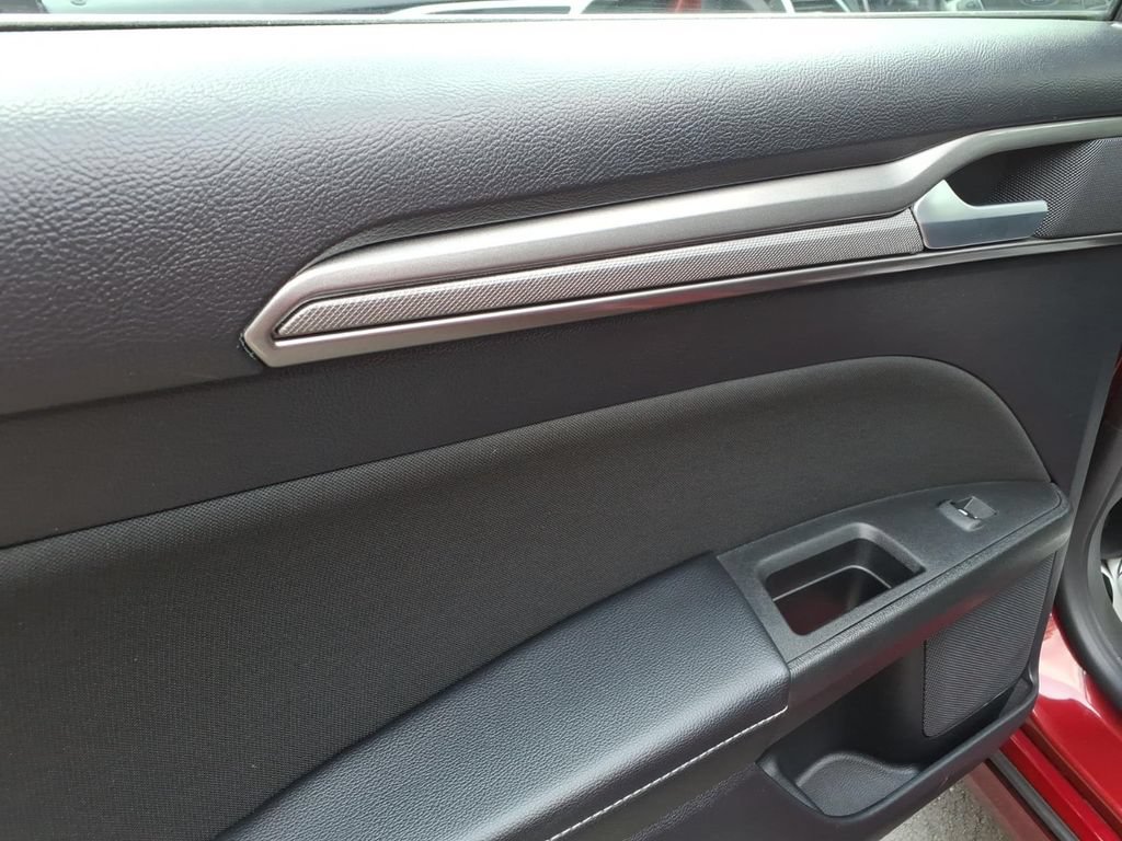 Certified 2019 Ford Fusion SE AWD/4WD image 20