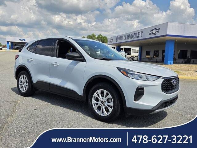Certified 2025 Ford Escape Active AWD/4WD image 1
