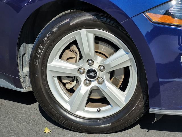 Certified 2019 Ford Mustang Coupe RWD image 10
