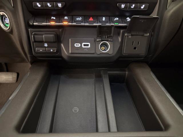 Used 2019 Chevrolet Silverado 1500 LTZ w/ LTZ Plus Package AWD/4WD image 21