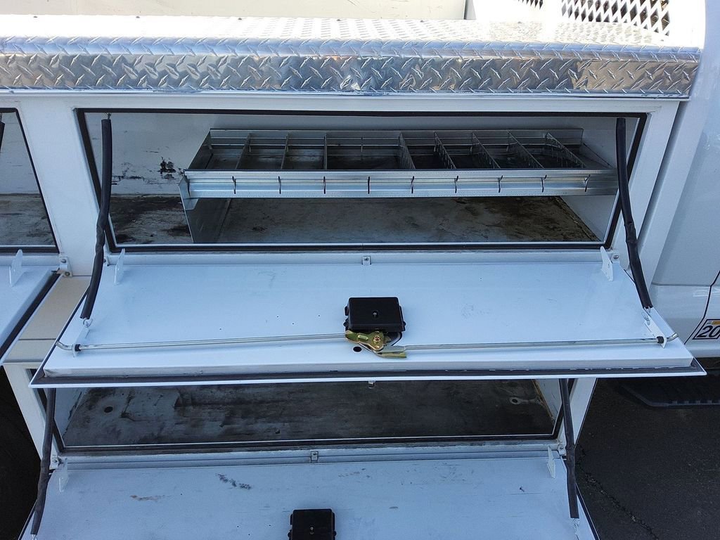 Certified 2023 Ford F550 XL image 29