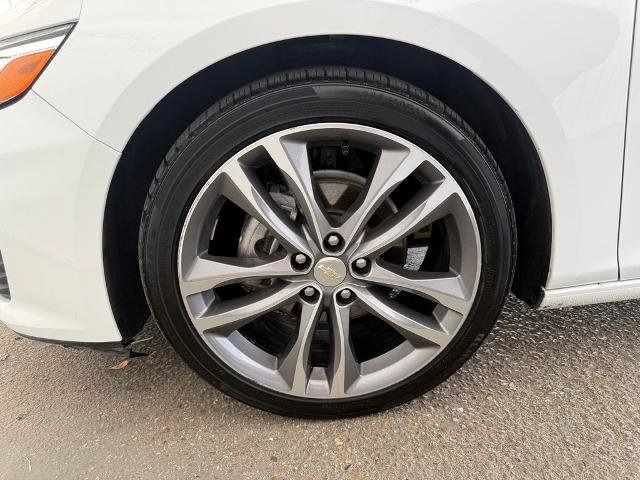 Used 2024 Chevrolet Malibu LT FWD image 28