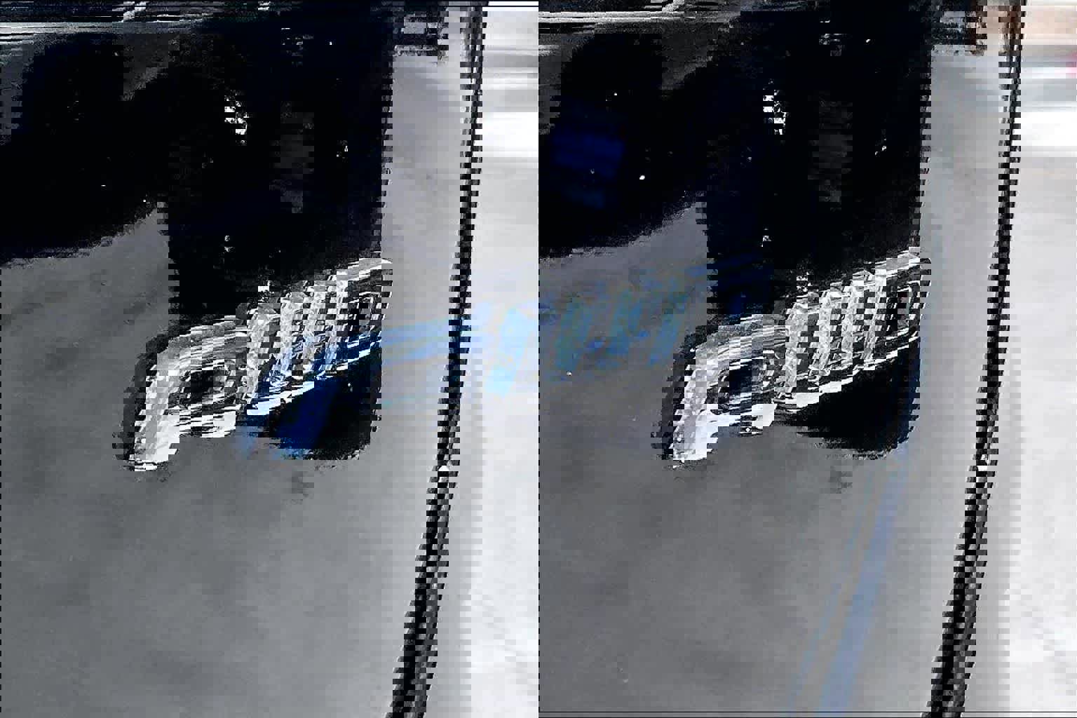 Certified 2024 Ford Edge Titanium w/ Equipment Group 301A image 9