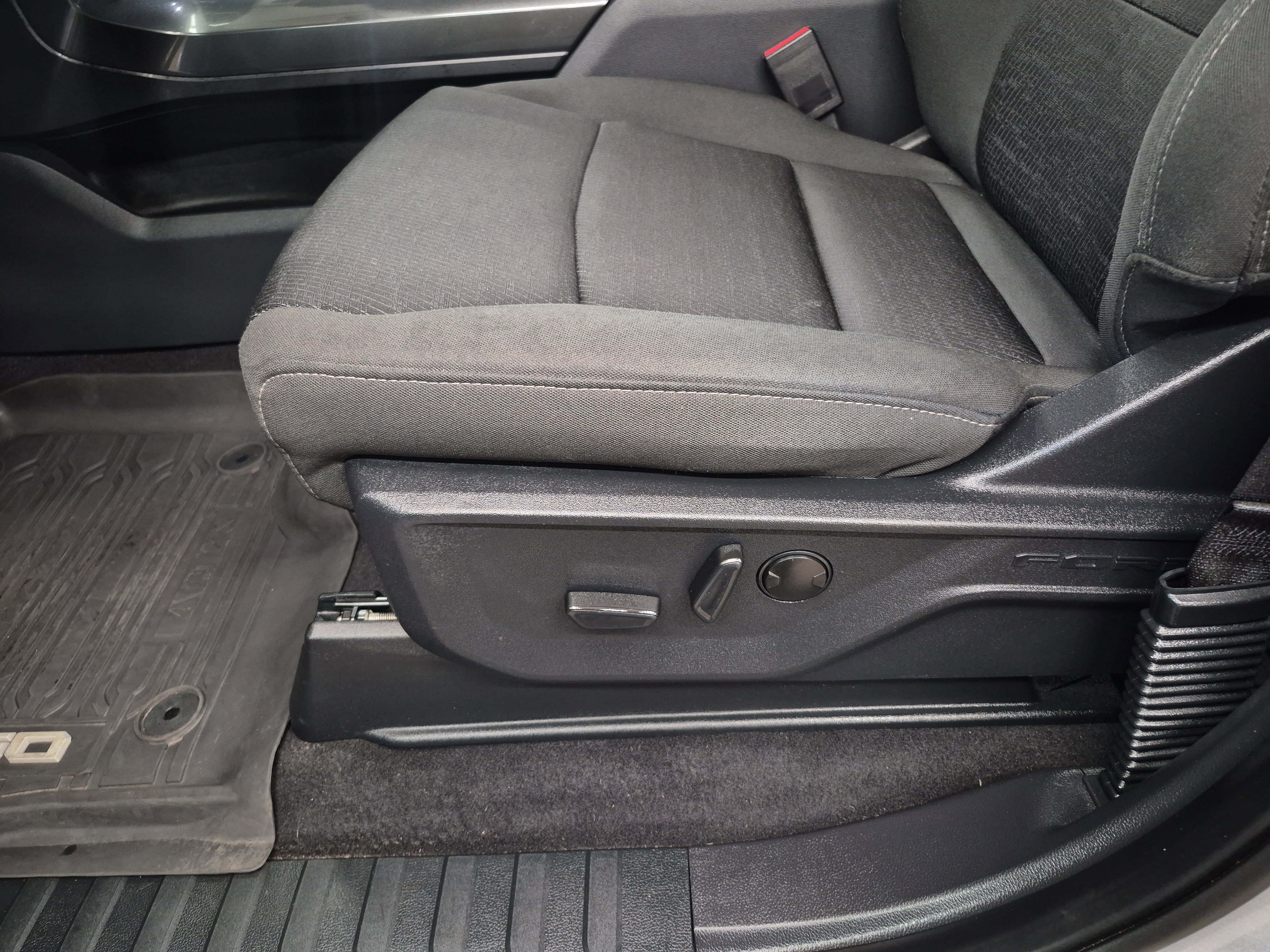 Certified 2023 Ford F150 XLT w/ Equipment Group 302A High AWD/4WD image 14